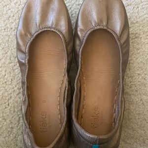 Metallic Bronze Tieks